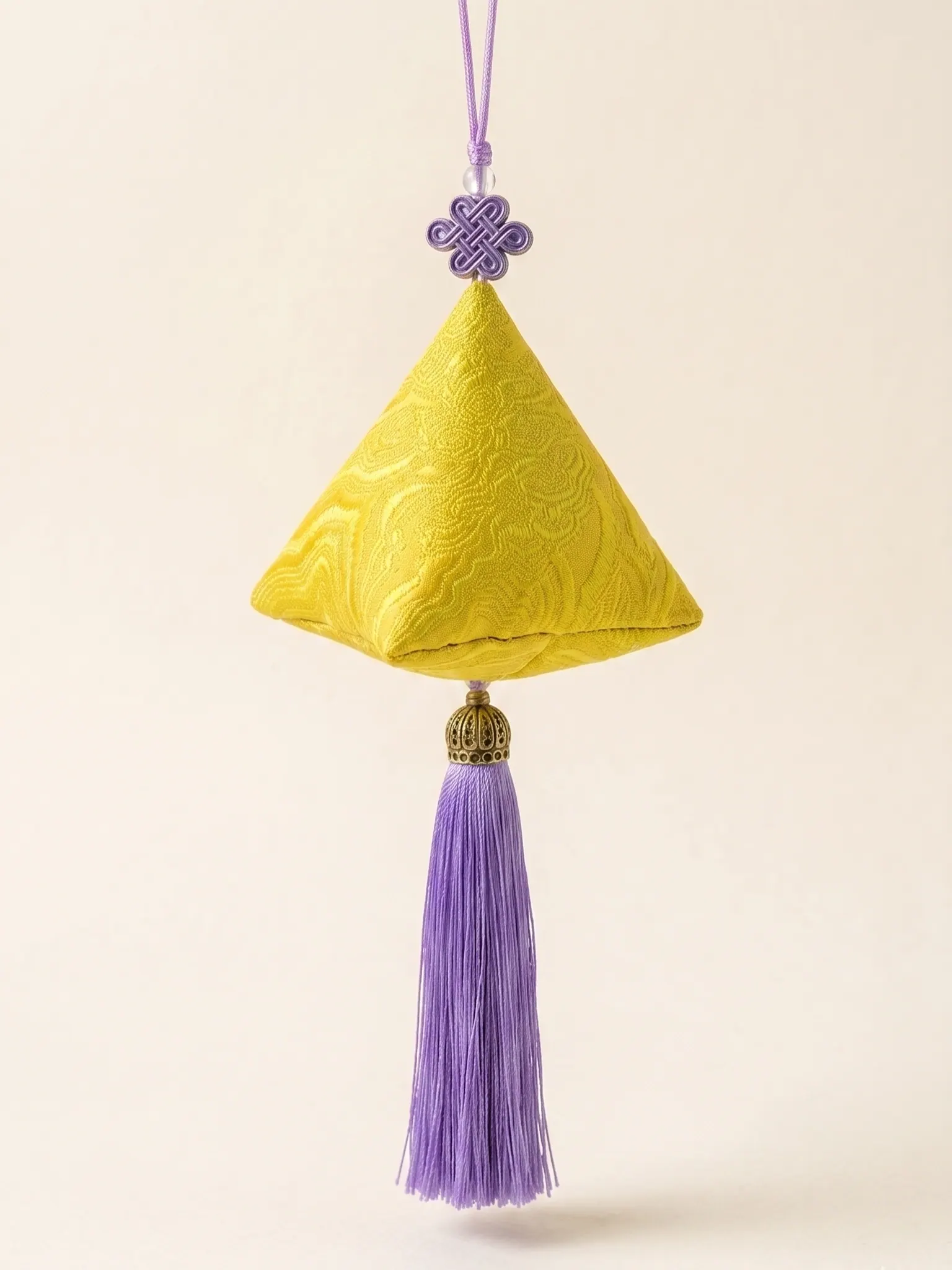Auspicious Pyramid Sachet — 锦粽香包 — view 3