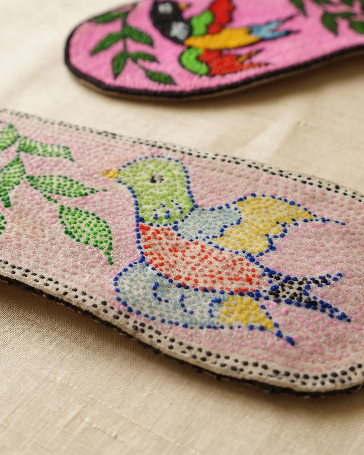 Swallow Insole — 燕子绣鞋垫 — view 4
